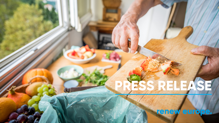 Dark background 2 13 002