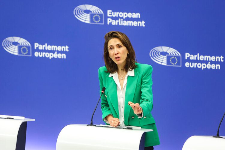 1732620290190 20241126 EP 176152 A FM2 1079 MOBILE